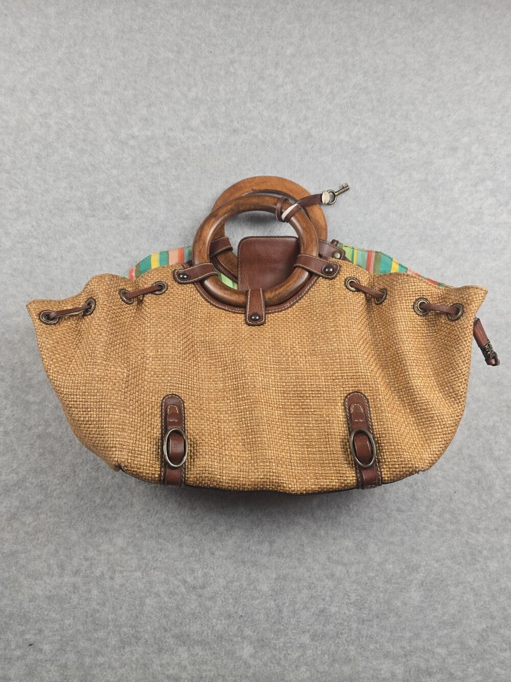 Fossil Vintage Woven Straw Tote Bag Wooden Ring Handles Leather Trim Key Charm